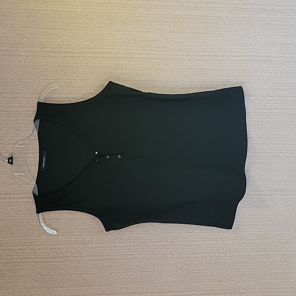 Merokeety ribbed snap front tank top - Picture 2 of 5